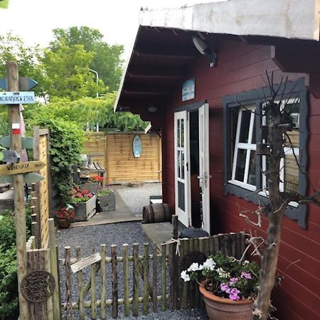 Bed & Breakfast Herkingen Gr5 외부 사진