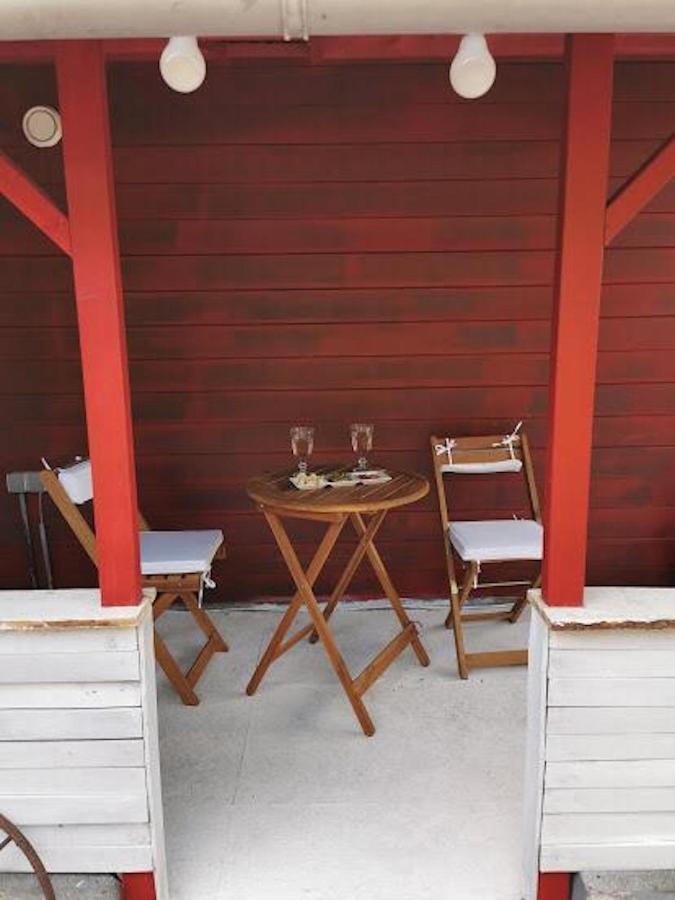 Bed & Breakfast Herkingen Gr5 외부 사진